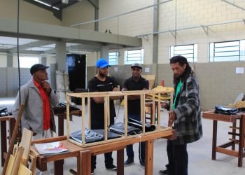 Curso gratuito de marcenaria em Itaquera