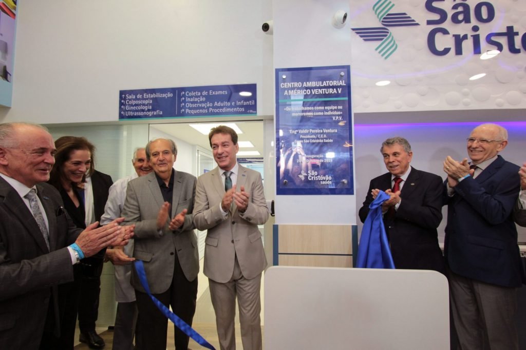Fotos da inauguração do Centro Ambulatorial Américo Ventura, em Itaquera, com a presença do CEO do São Cristóvão Saúde, Valdir Ventura