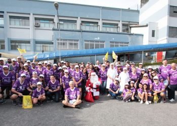 Voluntários que participaram da ação “Amor e Dedicação ao Próximo"