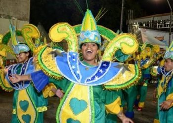 Este ano, os desfiles serão realizados nos dias 15, 16, 22, 23 e 24 de fevereiro