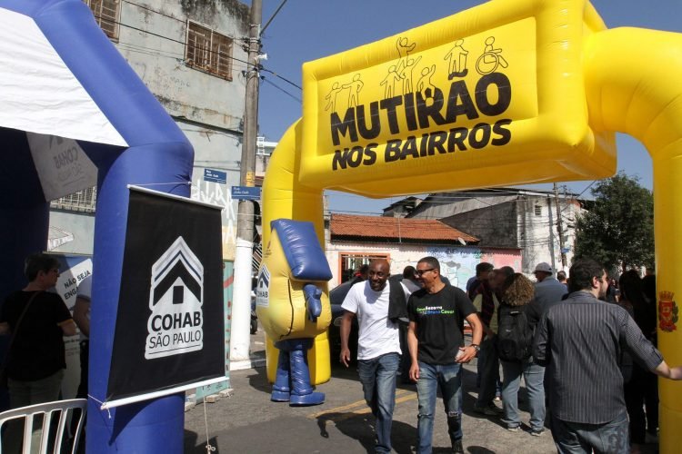 Ação reúne vários serviços e atividades num único local