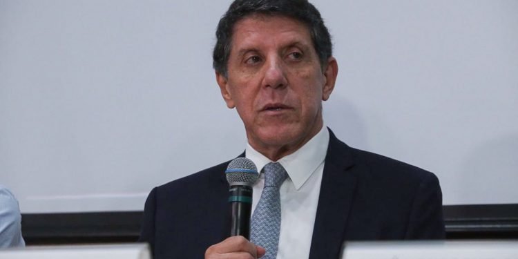 Os testes realizados nesta segunda-feira deram positivo para a doença