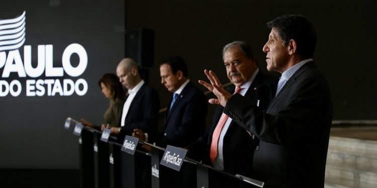 Coletiva desta sexta-feira, no Palácio dos Bandeirantes