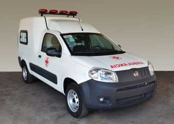 O Fiorino Ambulância recebeu a adaptação necessária para essa finalidade