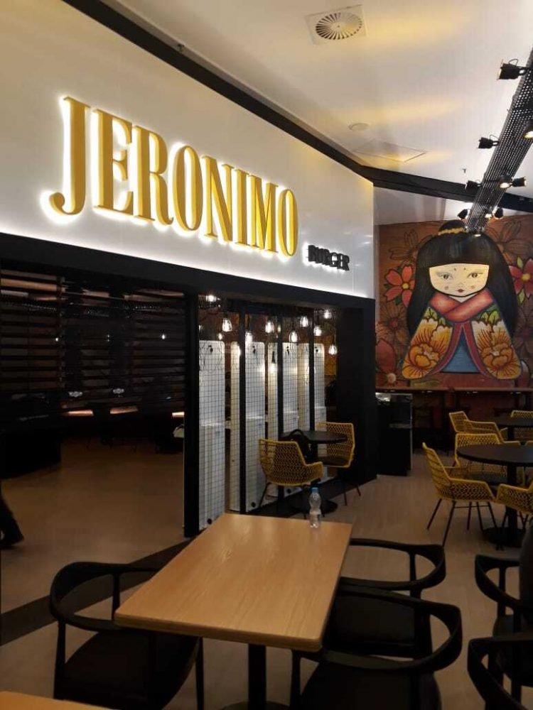 Shopping Metrô Itaquera tem novo restaurante