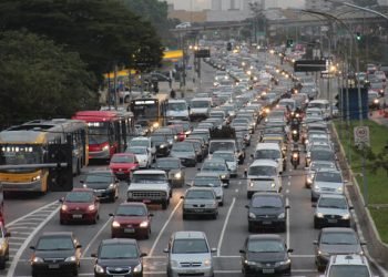 Rodízio de veículos segue em vigor neste fim de ano e em janeiro