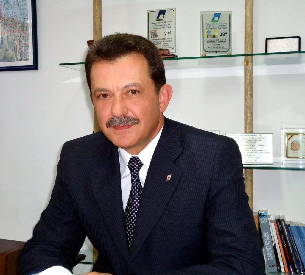 Presidente da FCDLESP, Maurício Stainoff