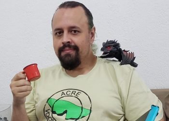 R.R.Silva residente em Itaquera e escreve desde os 10 anos de idade