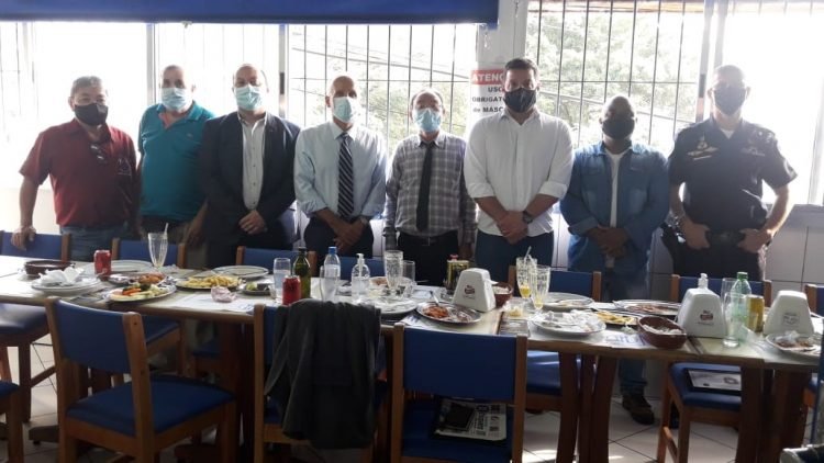 Integração entre as entidades locais