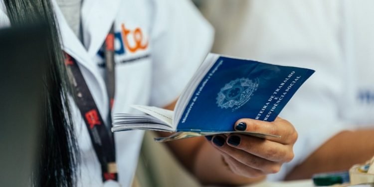 Oportunidade para encontrar a sua vaga de emprego no Cate Móvel