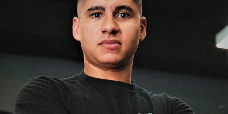 Guilherme está à frente do Box de Treinamento Funcional - Nolasco Training