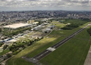 Vista do Campo de Marte - Foto reprodução Portal Aviação Brasil