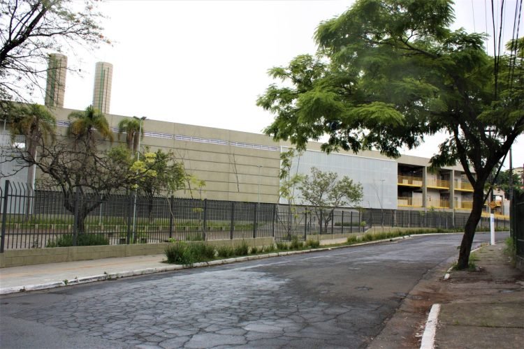 O CEU Parque do Carmo fica na Avenida Afonso de Sampaio e Souza, 2.001