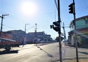 Avenida Águia de Haia com Rua Taperaçu