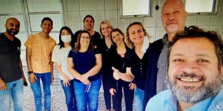 Encontro com lideranças da Vila Carmosina