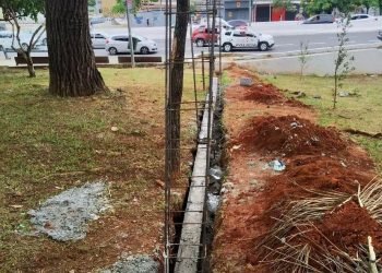 Base policial em obras