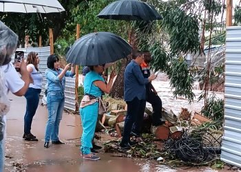 Vistoria na Rua Maria Andresa de Abreu, Itaquera
