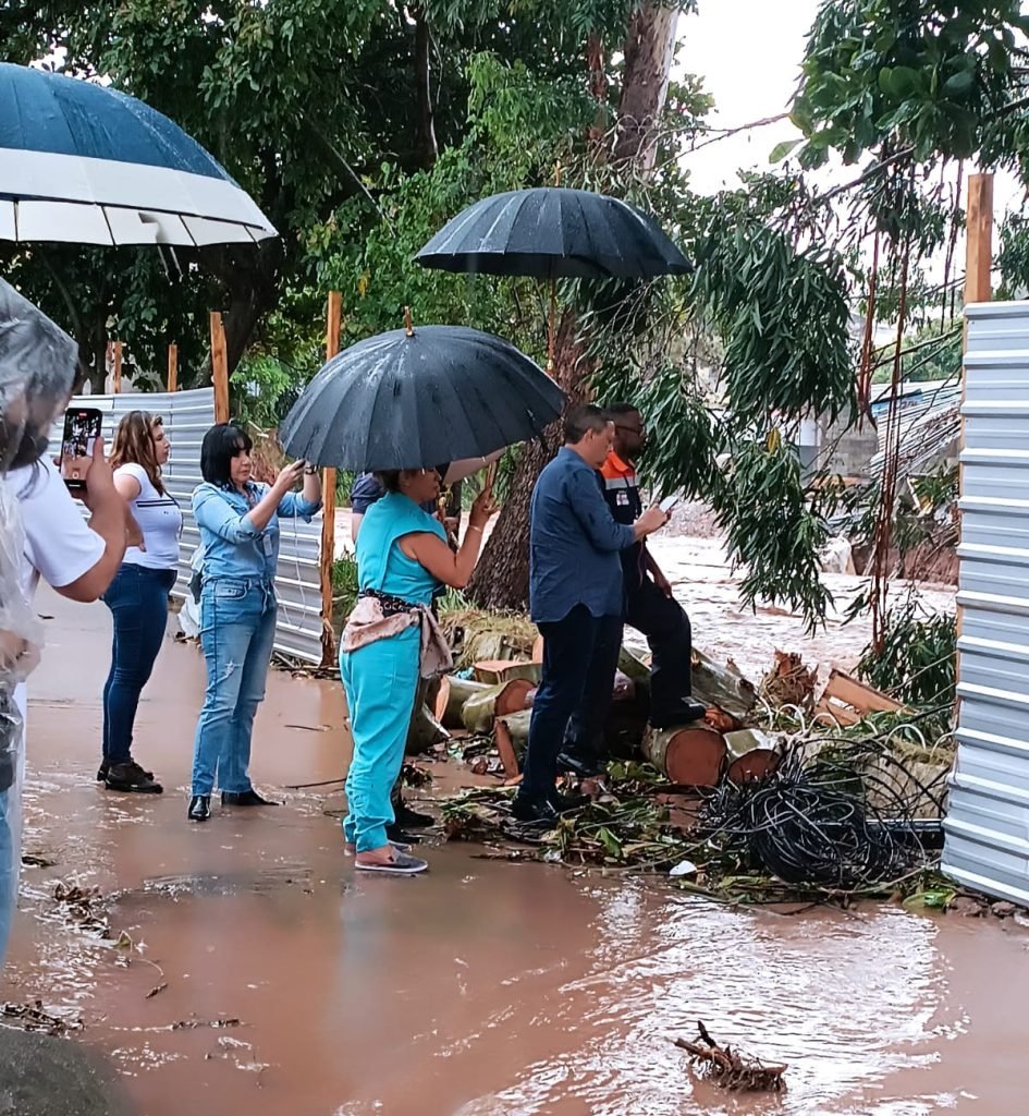 Vistoria na Rua Maria Andresa de Abreu, Itaquera