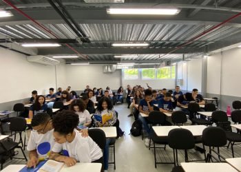 Entidade profissionaliza jovens em Itaquera