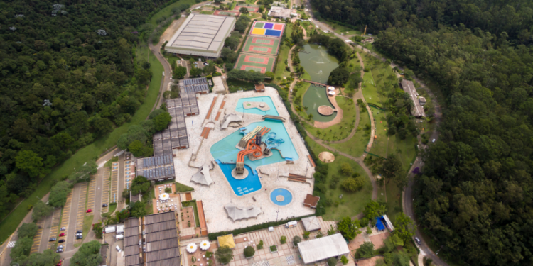 Proposta de Lei ameaça recursos do Sesc e Senac e mobiliza defensores