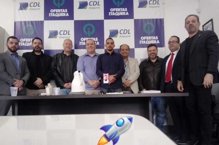 CDL Itaquera realiza reunião de diretoria e recebe novos conselheiros