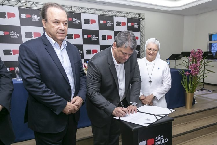 Governo firma convênio com o Hospital Santa Marcelina Itaquera