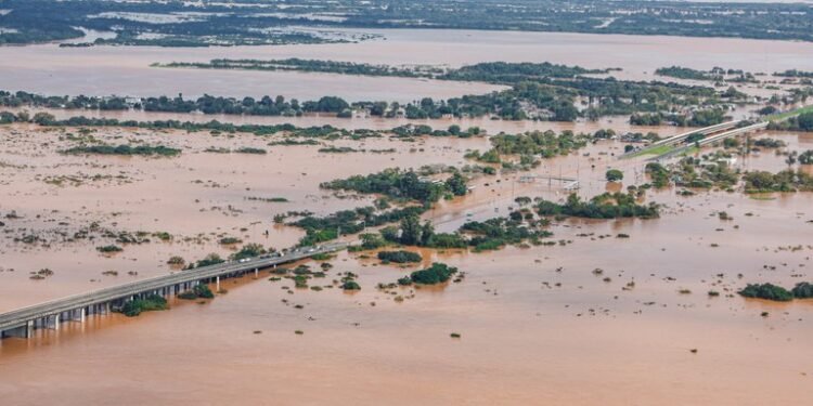 Reprodução Internet imagens das inundações no Rio Grande do Sul