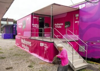 Carreta está no Parque Linear, em Itaquera