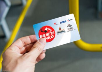 Tarifas de ônibus, trem e Metrô vão subir em 2025 em São Paulo