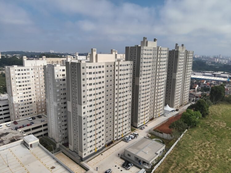 MRV entrega 243 moradias subsidiadas pelo Governo Estadual no programa Casa Paulista em Itaquera