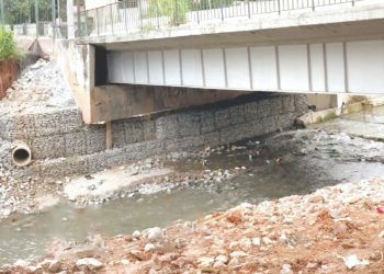 Trânsito é liberado na ponte da Rua Castelo do Piauí