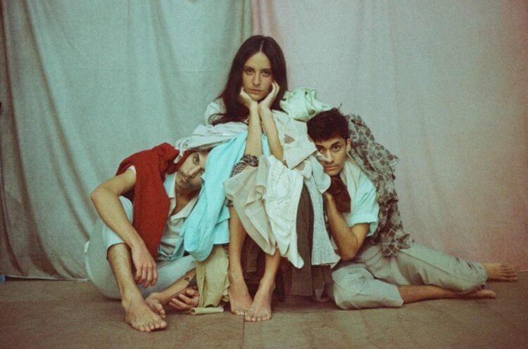 Companhia dos Solilóquios leva espetáculos sobre o amor ao Sesc Itaquera