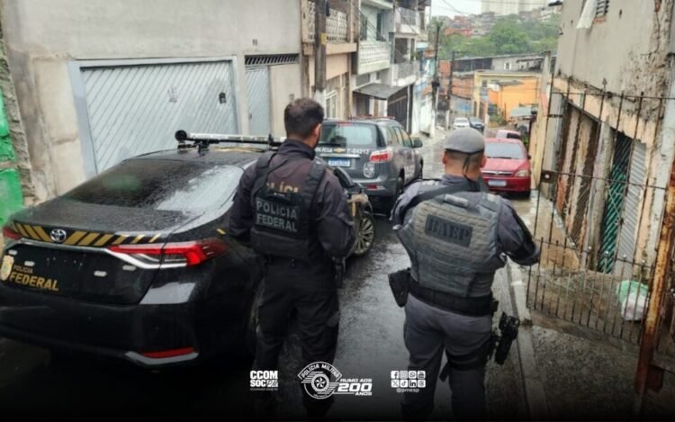 Operação conjunta combate fraudes bancárias na Zona Leste de São Paulo PM e Polícia Federal cumprem mandados e prendem suspeito em ação integrada