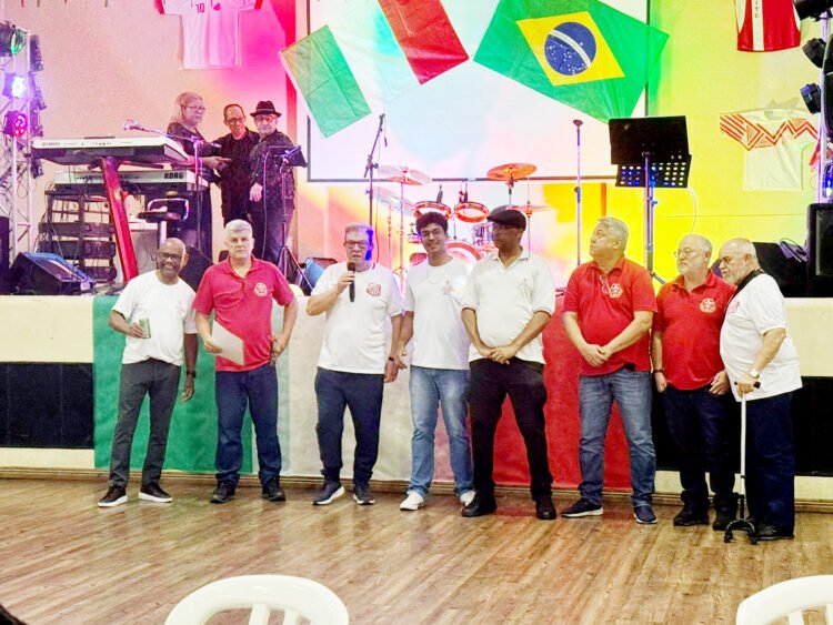 Noite italiana encanta o público na Cantina do Elite Itaquerense