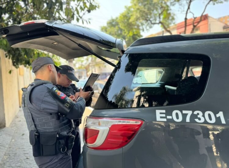 Roubo a farmácia termina em prisões