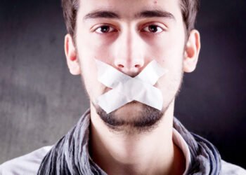 Pacto masculino: o silêncio que sustenta a violência