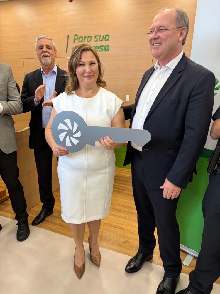 Sicredi inaugura agência em Itaquera