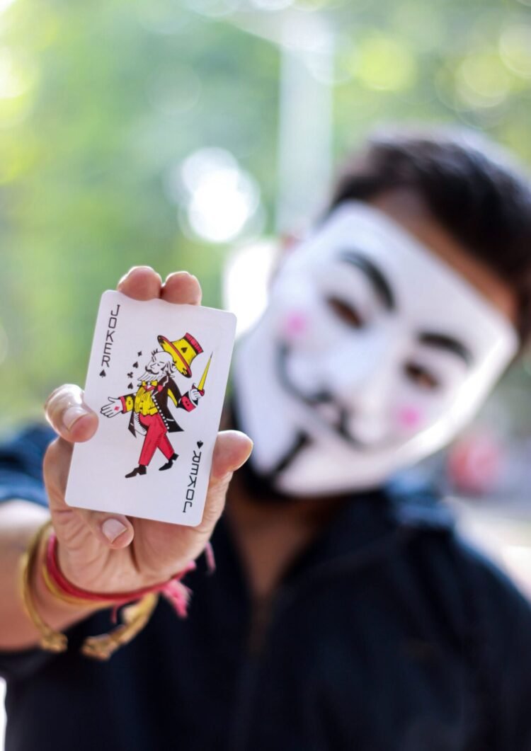 A violência que começa como piada