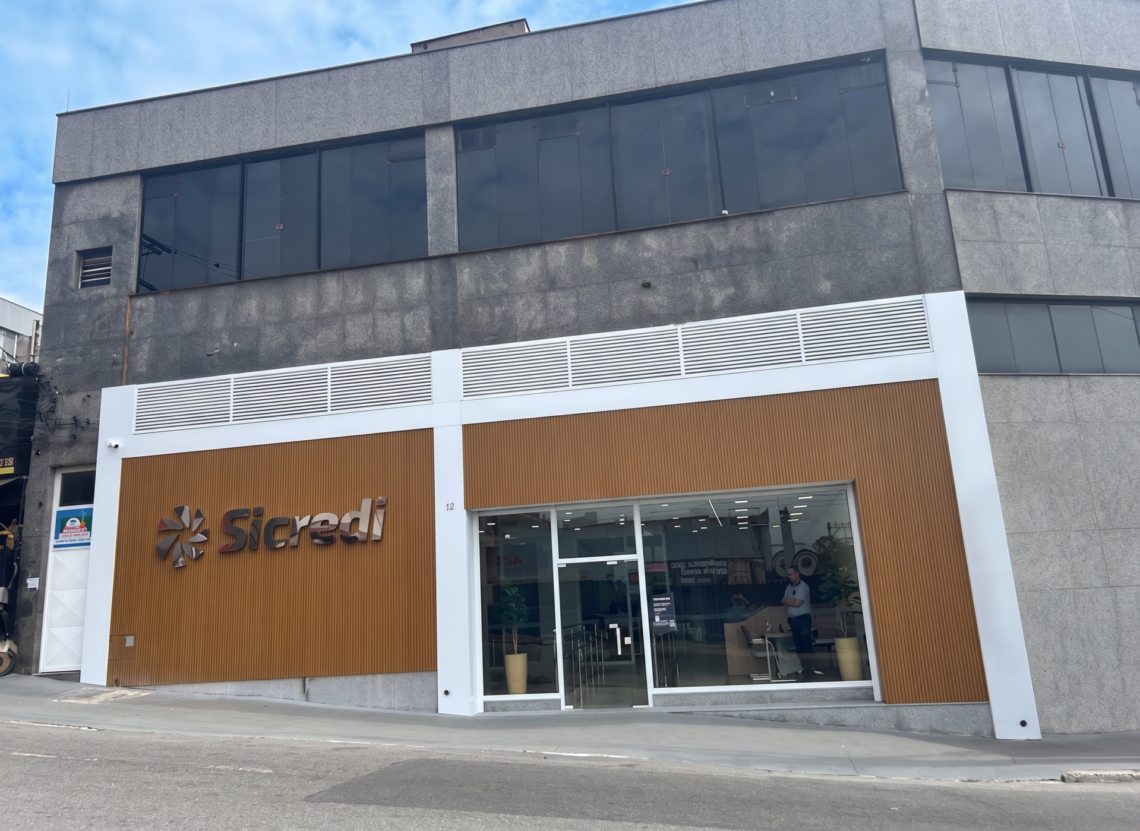 Parceria entre CDL Itaquera e Sicredi Fortalece o Ecossistema Financeiro do Bairro