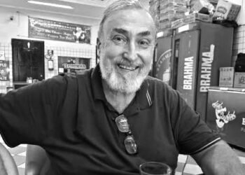 Itaquera se despede do jornalista Luiz Mário Romero