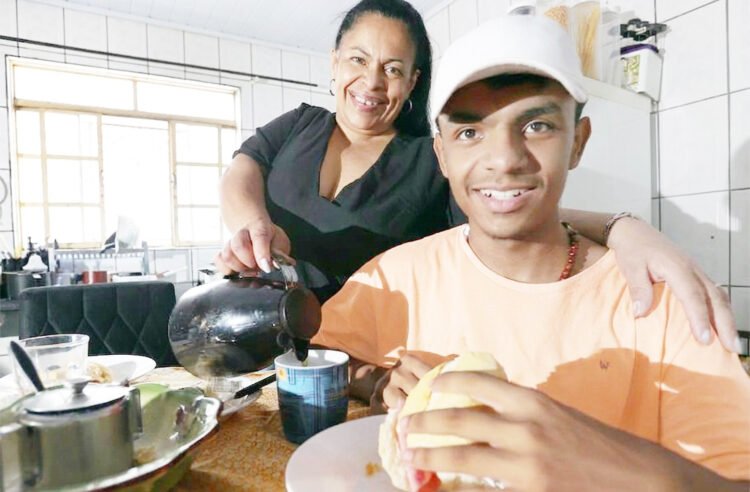 Uma em cada quatro pessoas acolhidos pelas Vilas Reencontro conquistou autonomia