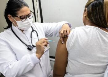 vacinação contra o sarampo é intensificada em São Paulo, com ação no Metrô Vila Matilde
