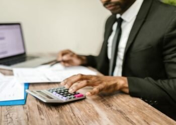 Como melhorar o controle das movimentações financeiras do negócio