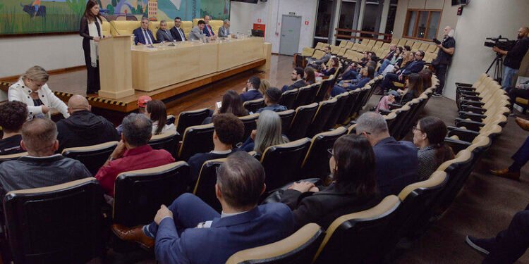 Lavagem de dinheiro é destaque em encontro sobre temas contemporâneos do Direito