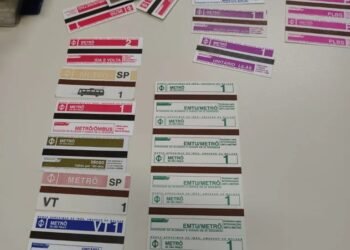 Metrô de SP inicia troca de bilhetes magnéticos por QR Code a partir de novembro