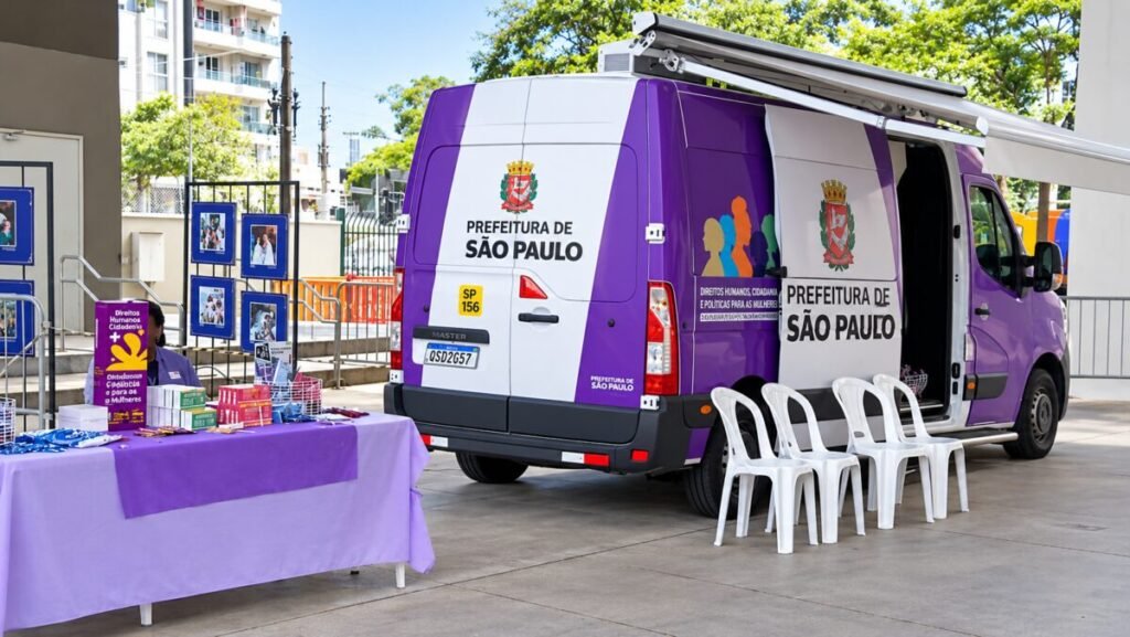 Mutirão Outubro Rosa atende aproximadamente 100 pessoas por dia