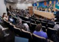 Orçamento 2027: atenção às periferias e prevenção a enchentes marcam audiência sobre mudanças climáticas