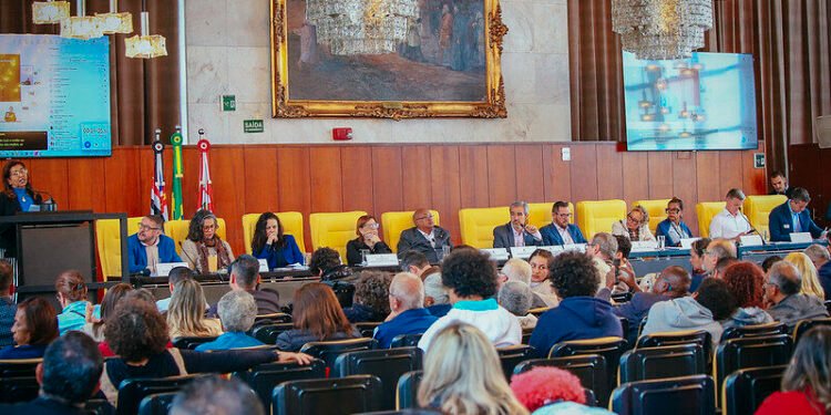 Orçamento 2027: em audiência temática, população reivindica mais recursos para áreas sociais e pede atenção com os idosos