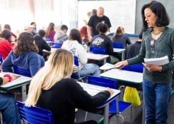 Provão Paulista começa em uma semana com quase 16 mil vagas em universidades públicas de SP