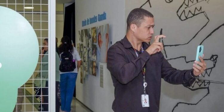 São Paulo São Libras registra 899 atendimentos durante as eleições em São Paulo
